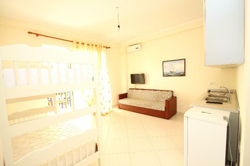 Hotel Ble Ble Vlorë Exterior foto